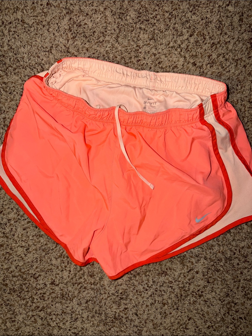 Nike Dry Fit Large Women's Coral Athletic Running Shorts with Contrast Trim